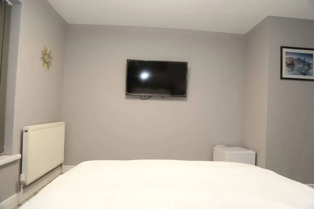 Room in House - Aa Guest Room6