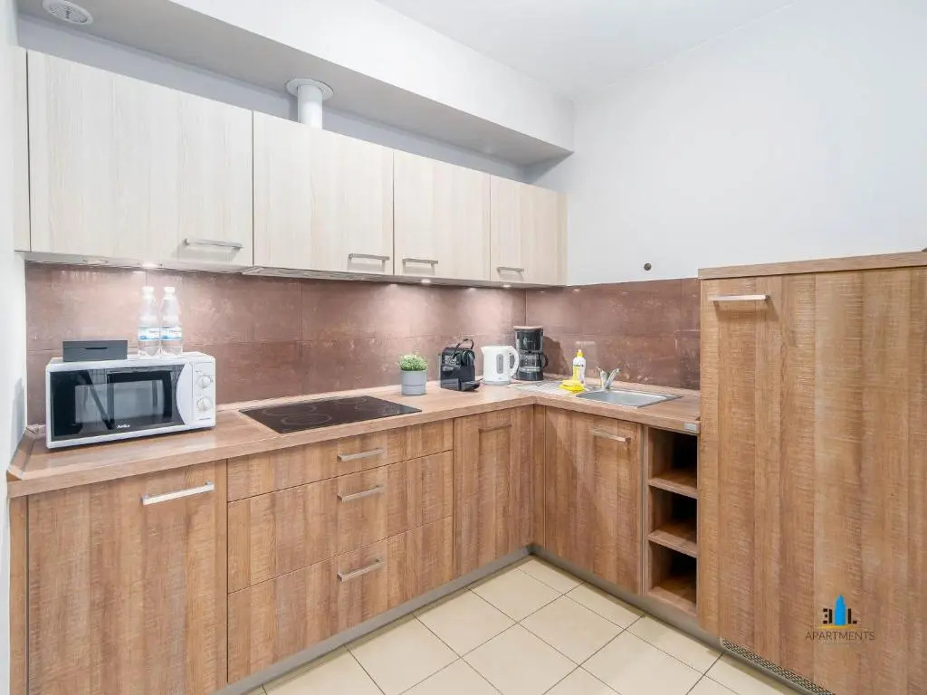 3L Apartments Aquarius