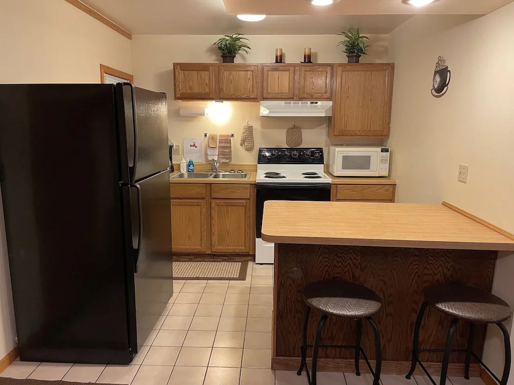 Whitetail Creek Camping Resort