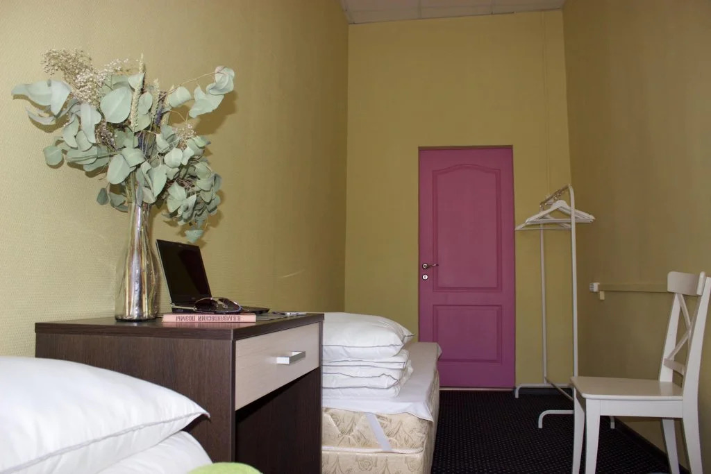DOORS Mini-Hotel