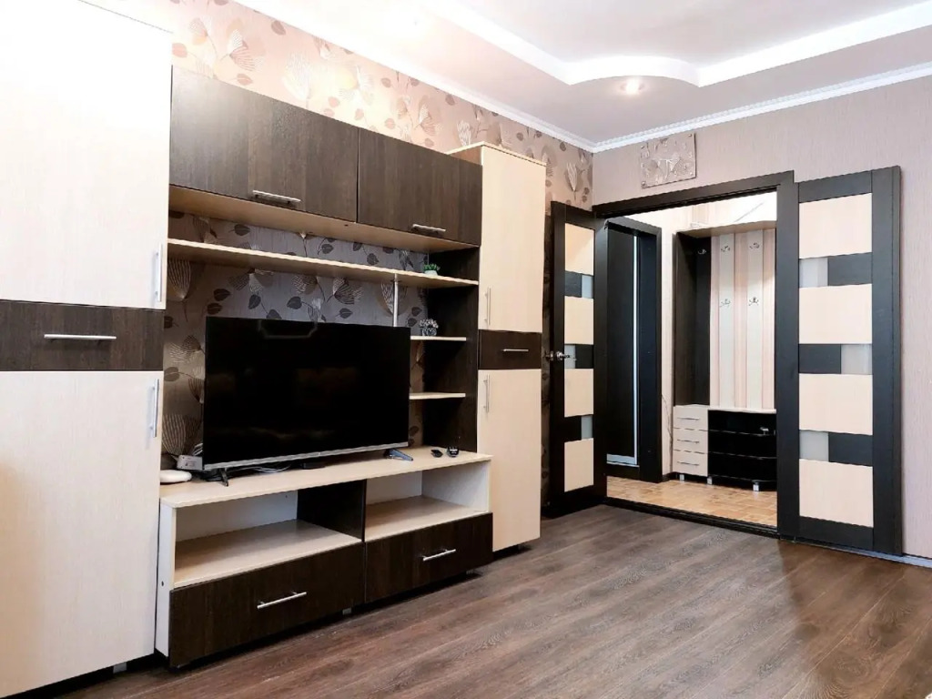 Шарман на бульваре Киевский