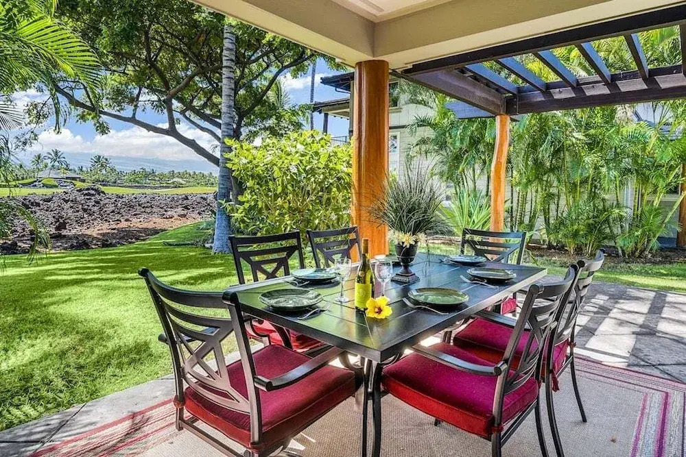 Prestigious Mauna Lani Resort - Luxurious End Unit - Large Private Lanai! -vrkcv