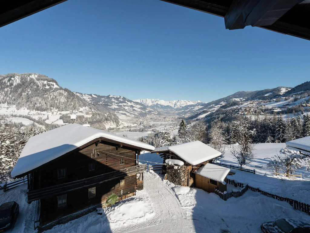 Apartment in Sankt Johann near Ski Area