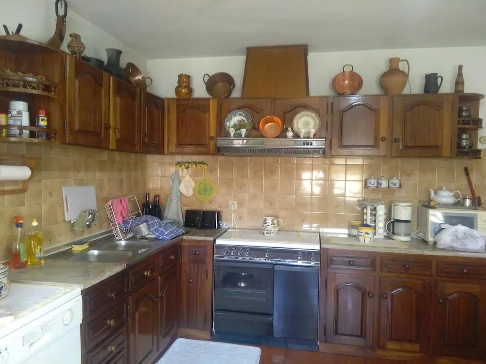 House With 3 Bedrooms in Macedo de Cavaleiros, With Enclosed Garden