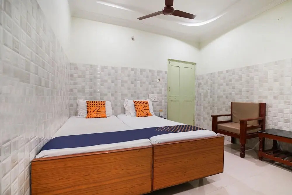 Super Hotel O Sridhar