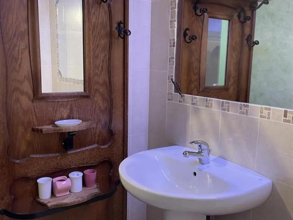 Gîte Noyant-d'Allier, 4 pièces, 9 personnes - FR-1-489-225