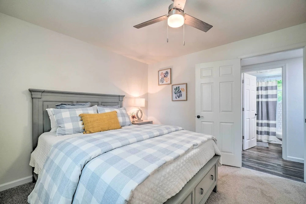 Updated Knoxville Home w/ Media Room + Patio!