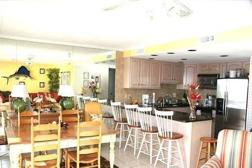 Harbour Island 39F by RedAwning