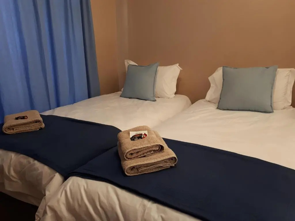 Melsetters Guest Room