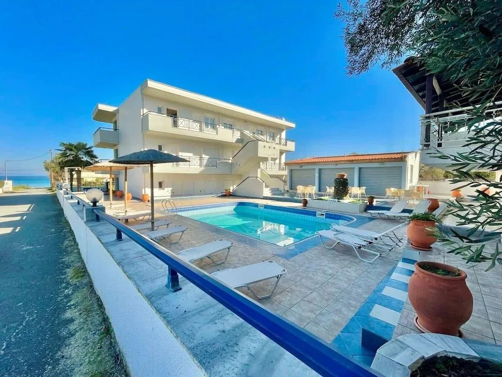 Sueño beach hotel