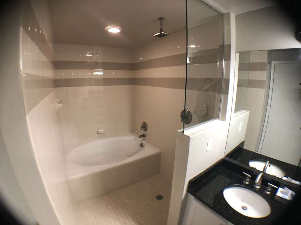 Private Condos by Ideal Experience