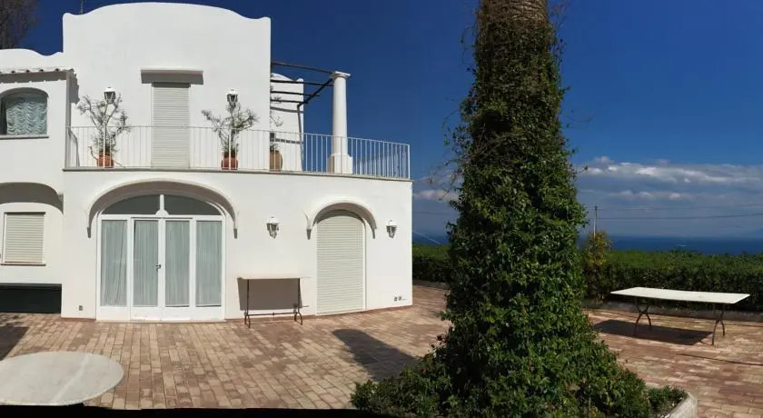 Capri Treasure