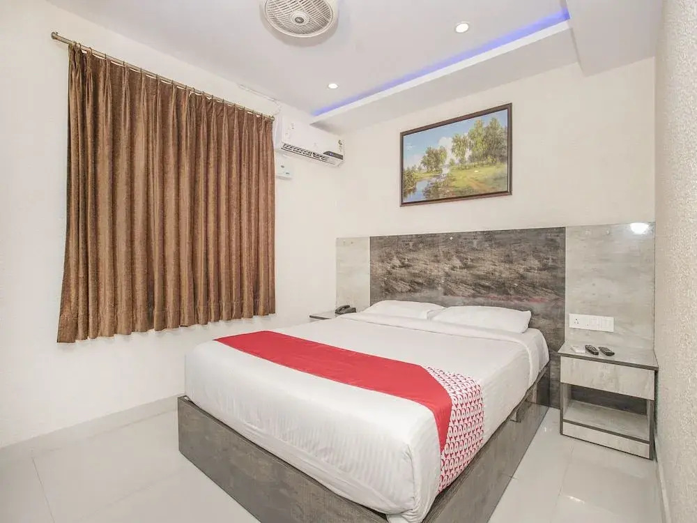 OYO 9017 Pride Homes
