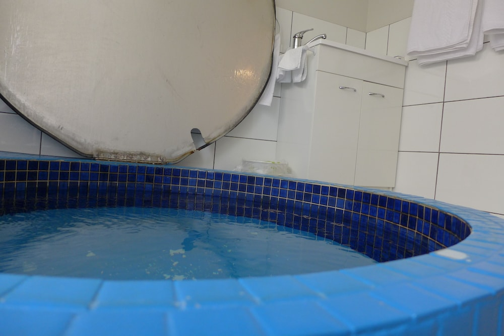 Midway Motel Rotorua- Thermal Mineral Pool