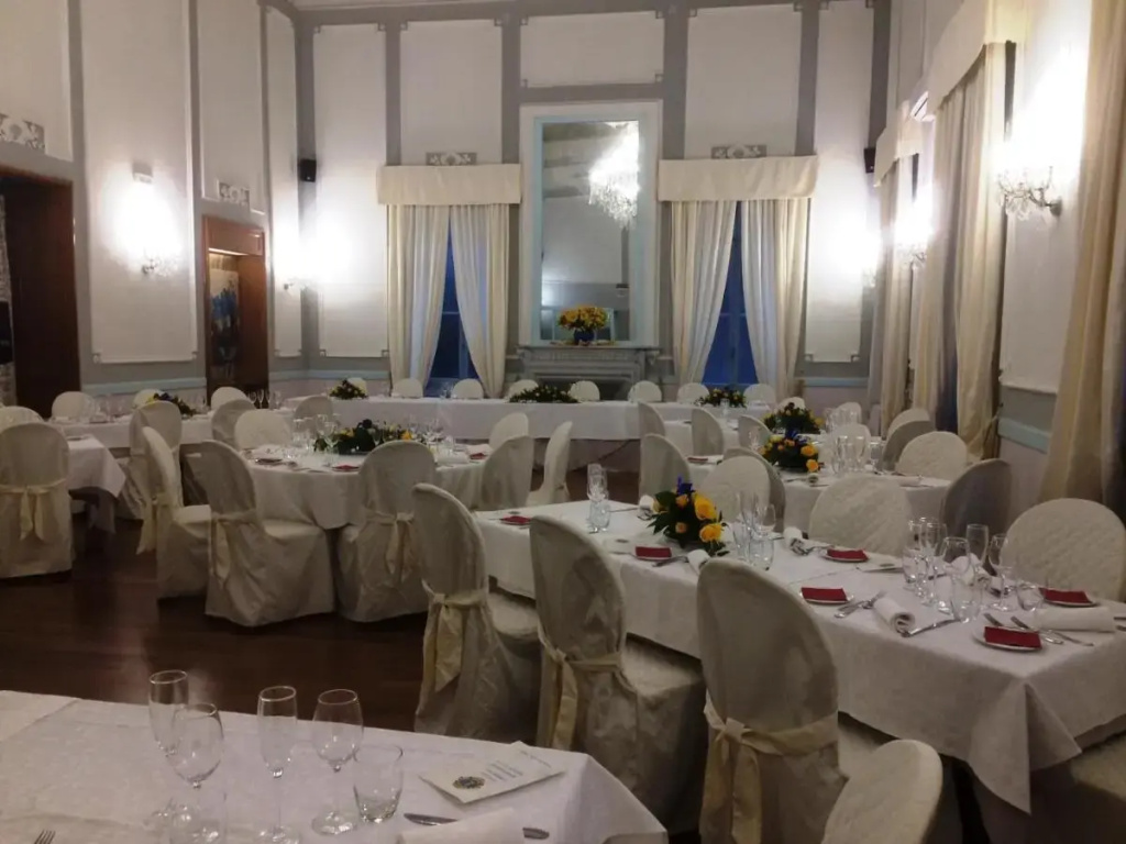 Отель Grand Hotel & Des Anglais