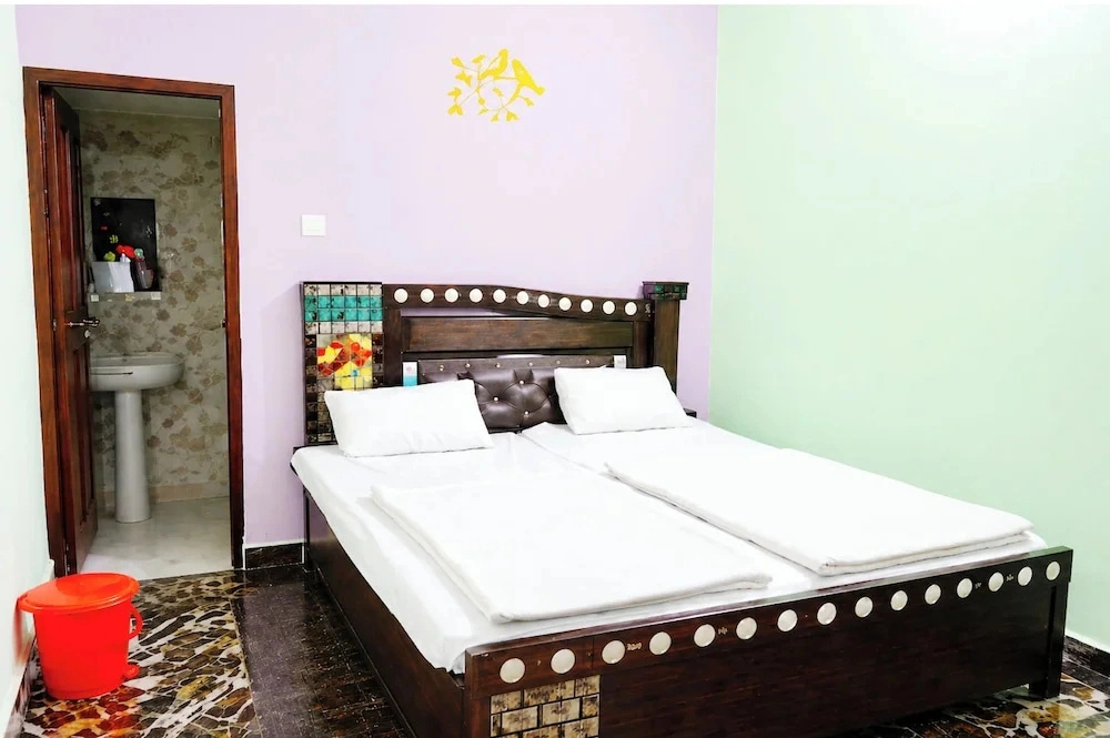 Mountain View Hotel The Shrigangalok
