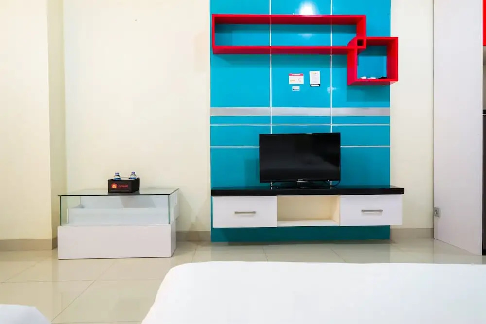 1BR Apartment with City View at Ancol Mansion