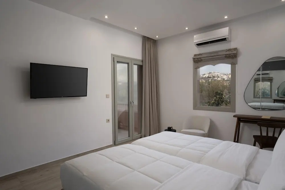 Southwest Villa
