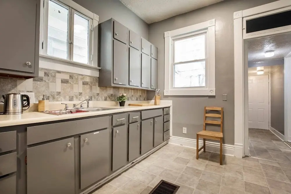 Historic 3BR home with backyard in Shelby Park