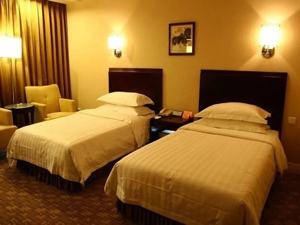 Qian'an Jinjiang Hotel photo 8