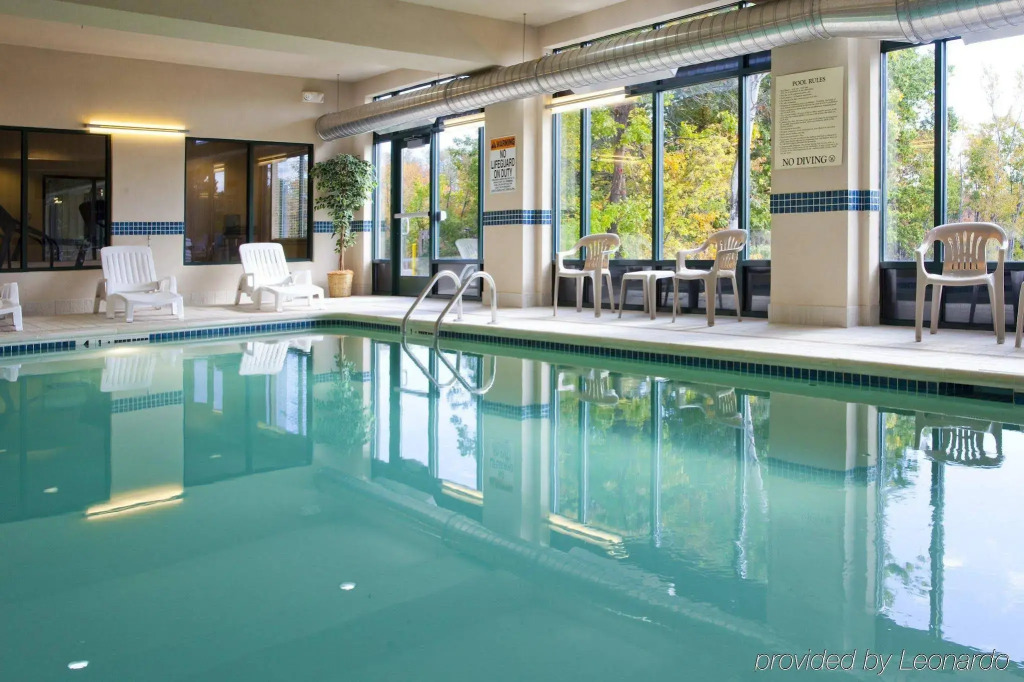 Holiday Inn Express Syracuse Airport by IHG