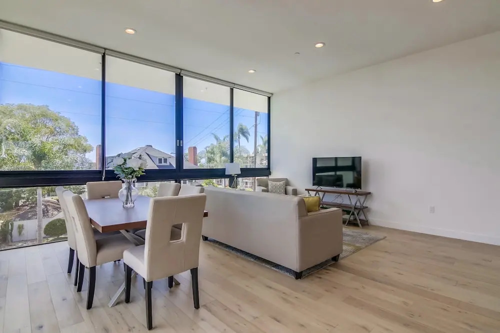 Luxury San Diego Loft wParking