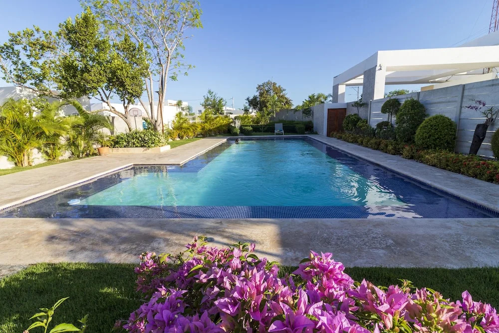 Modern 4-BR Villa in Gated Community