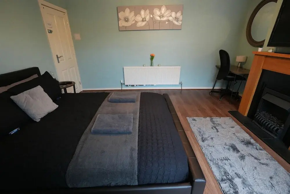 Detached Homestay With Private Rooms