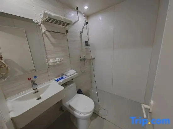 Yiju Hotel