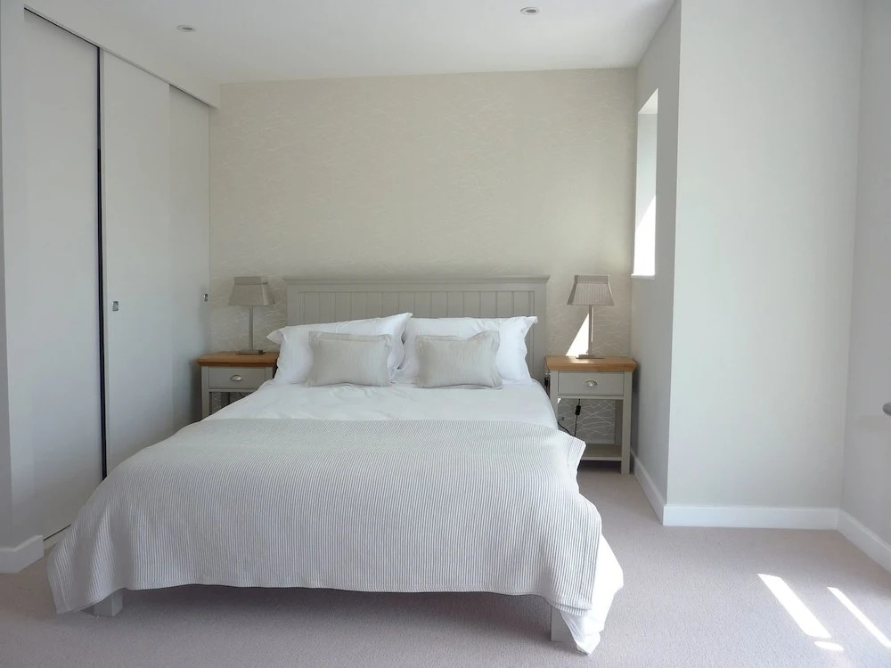 Flat 8 Seascape