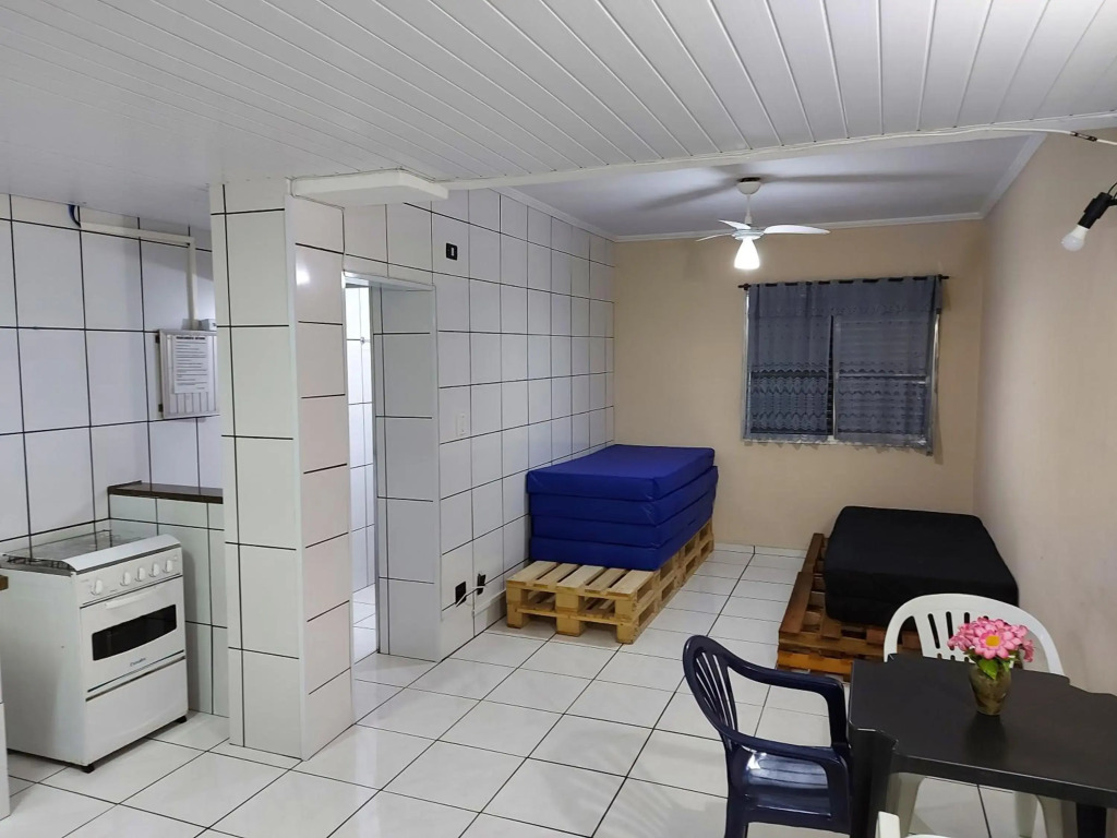 Apartamento Guilhermina - Ed Frente ao Mar