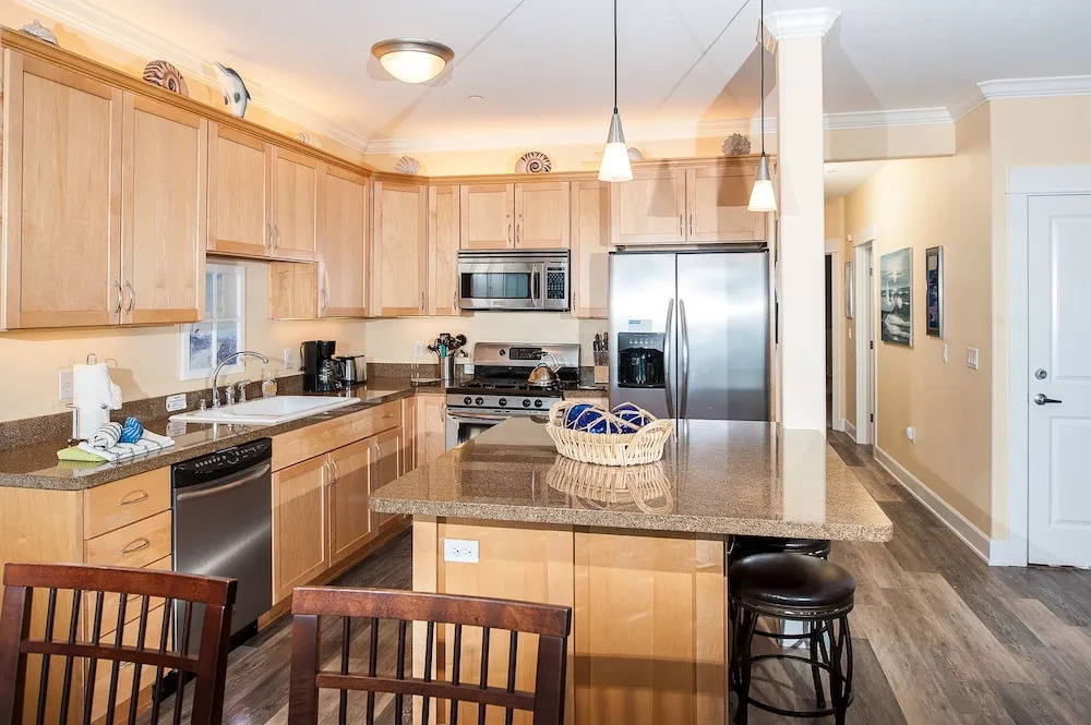 Keystone Vacation Rentals - Tidal Treasure Condo