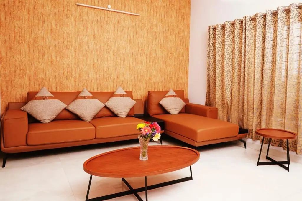 UNNATHI SUITES