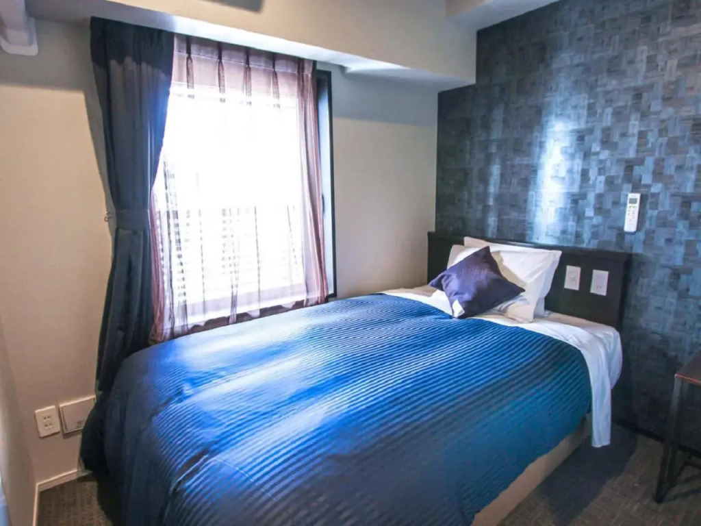 HOTEL LiVEMAX Umeda WEST