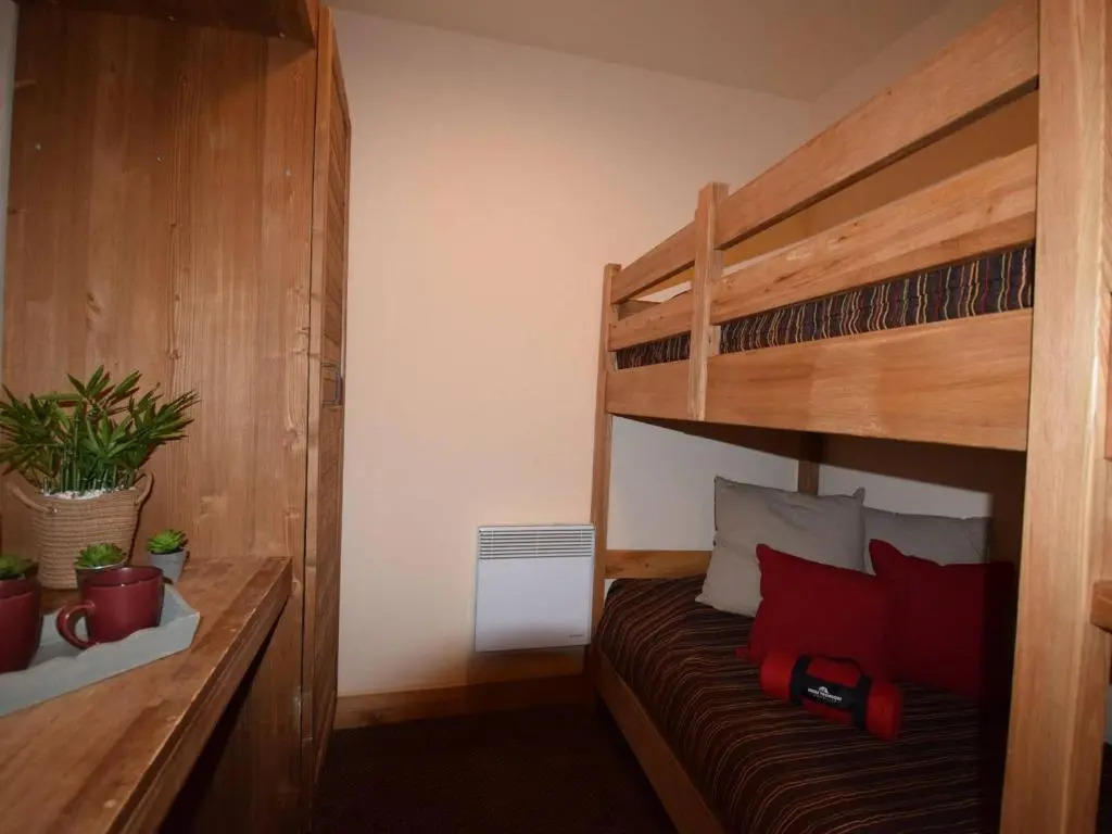 Appartement Saint-Lary-Soulan, 2 pièces, 6 personnes - FR-1-296-298