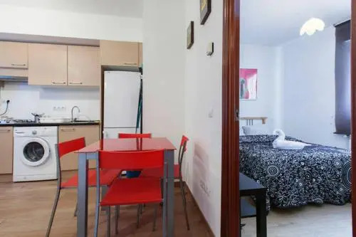 Mercado Anton Martin Apartment