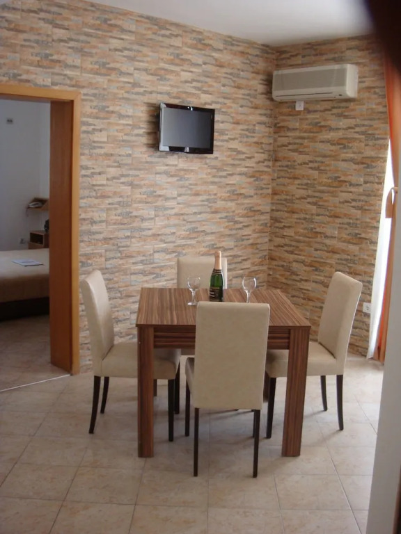 Azzuro apartments Budva