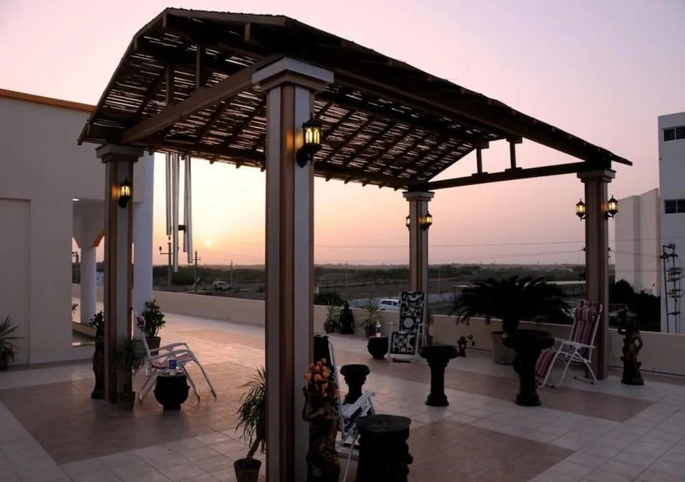 Hotel Surbhi