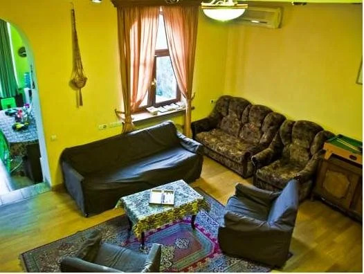 Penthouse Hostel