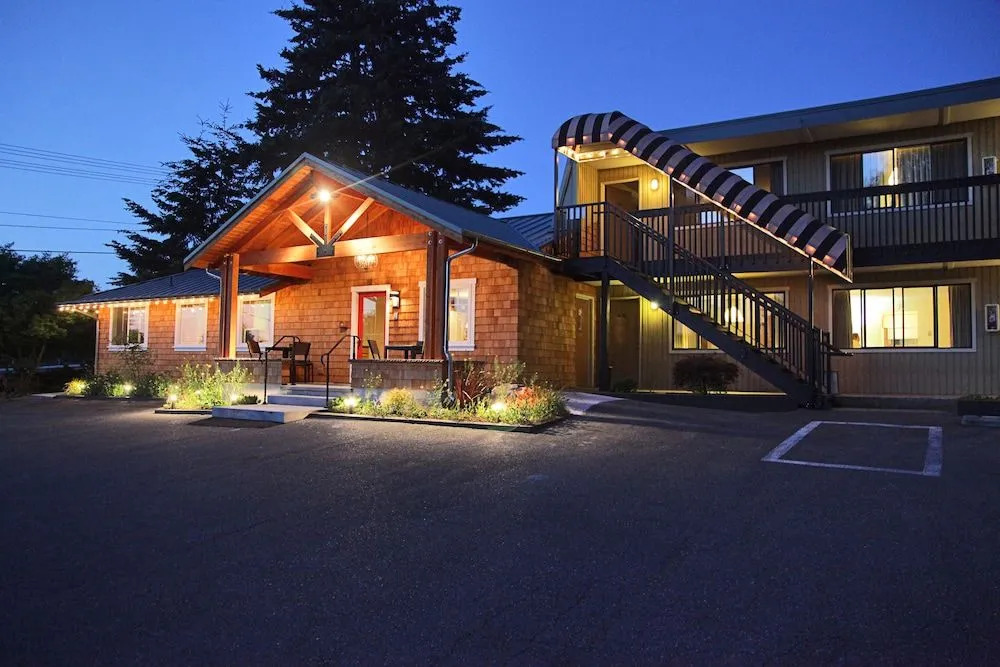 Harbor Inn