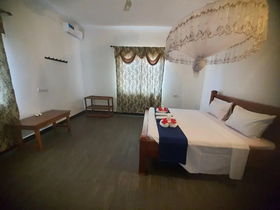 Coral nungwi and restaurant
