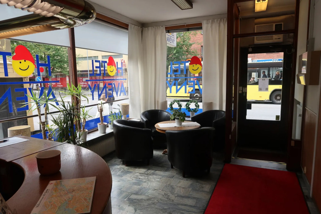 Hotel Aveny Bed & Breakfast