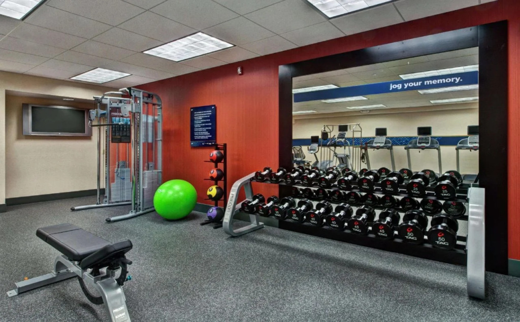 Hampton Inn West Des Moines Lake Drive
