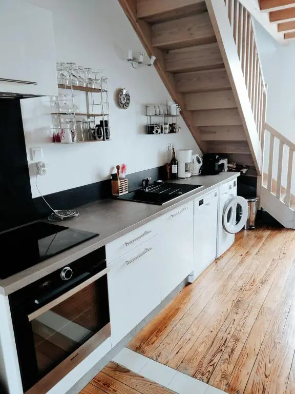 House with GARDEN at 10min from the BEACH