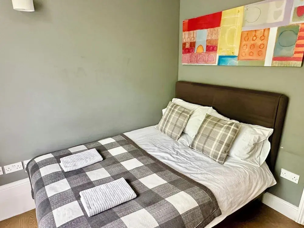 Harrington Suites