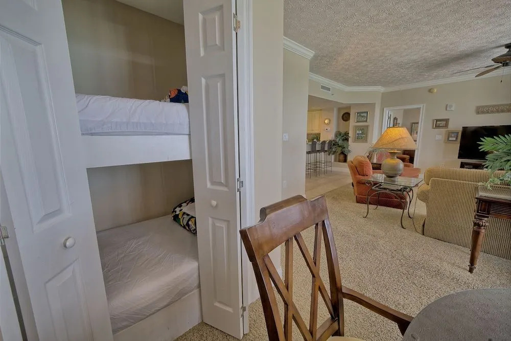 Tropical Gulf Front Condo with Picnic Area & Grills - Unit 0802 by RedAwning