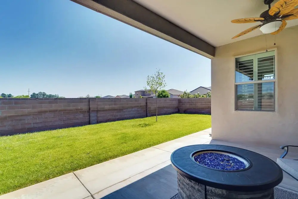 Carlsbad Retreat w/ Fire Pit & Fenced Yard!