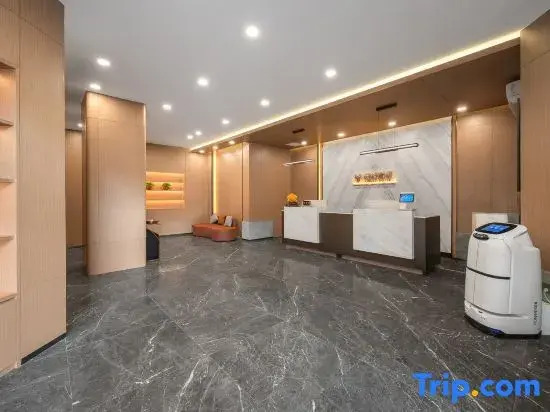 Yingze Hotel (Hohhot Hailiang Square Xinhua Square Subway Station Branch)