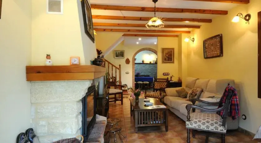 Casa de Aldea La Costica
