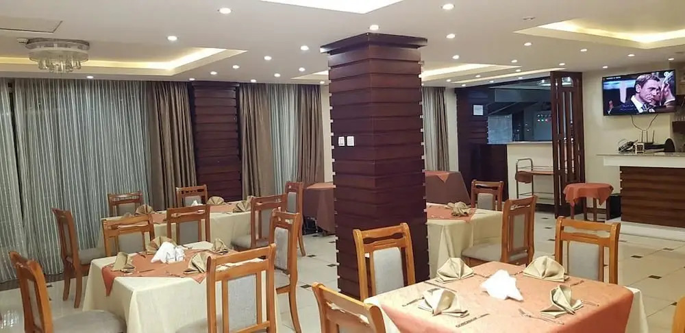 Mosy Hotel